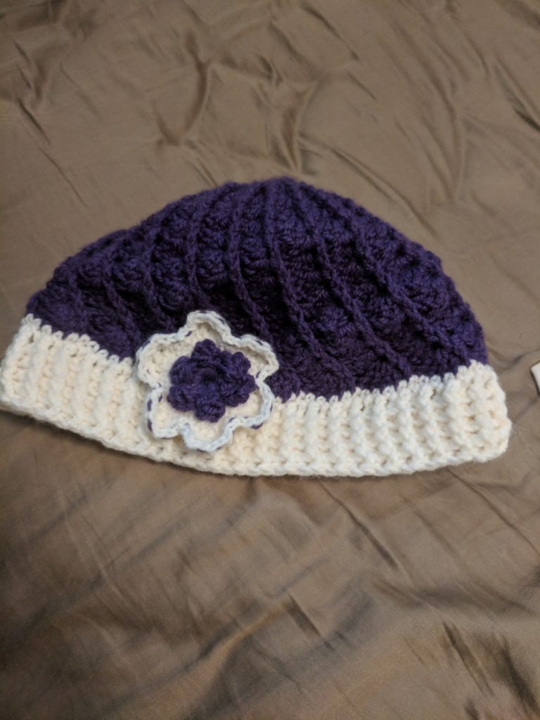 2-Color Divine Hat (flat)